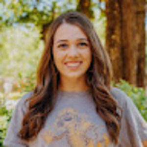 Meet your Posher, Madeline